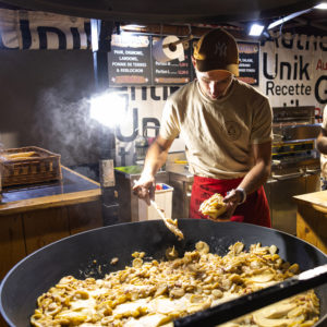 yann tartiflette chien a plumes 2048